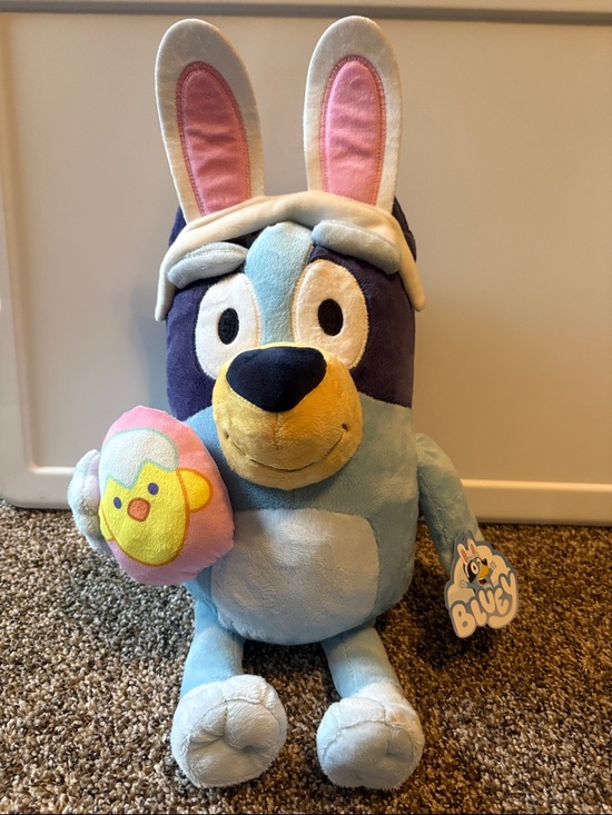 Bluey Other - Bluey Plush Toy with Bunny Ears NWT